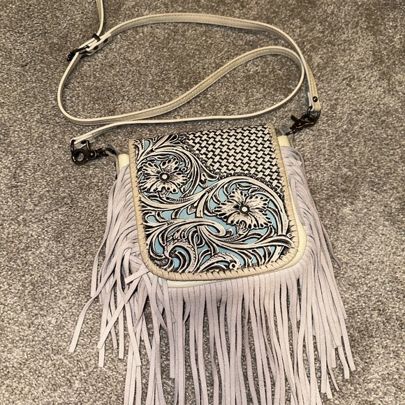 Montana West Handbags - White/turquoise Montana West Purse